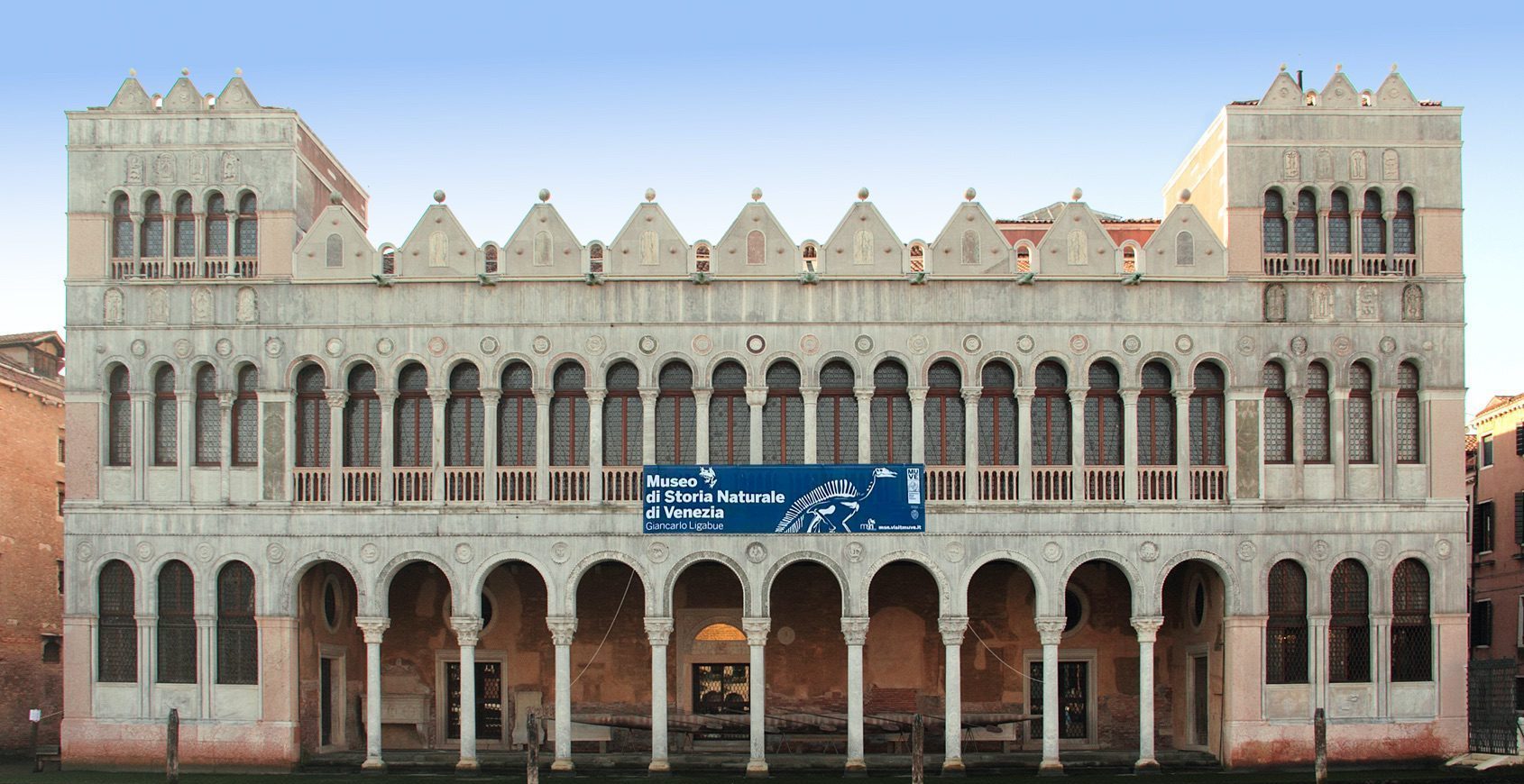 facciata museo di storia naturale rivista